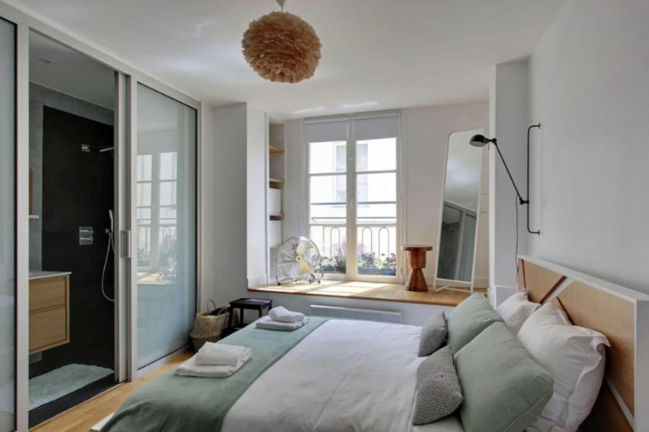 パリLuminous Loft In Saint-Germain Des Presアパートメント エクステリア 写真